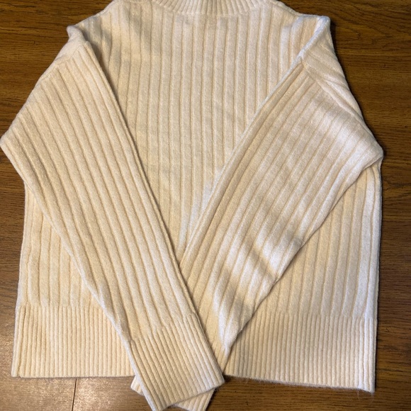 Sophie Rue Mock Neck Women’s Sweater - Picture 6 of 8